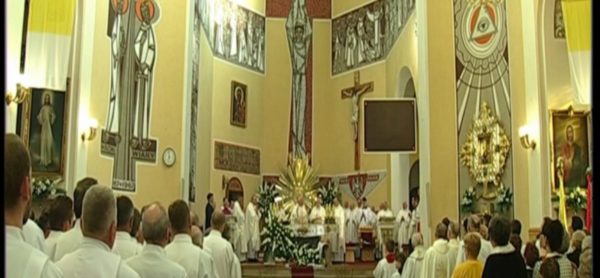 Kościół św. Antoniego w Ostrowie Wlkp. – Kongres Eucharystyczny