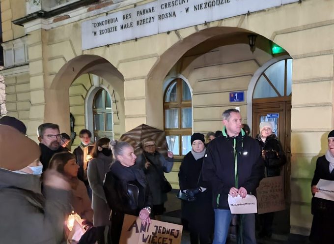 Ani jednej więcej – demonstracja w Ostrowie